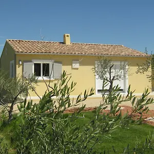 Le Jardin Des Tourterelles Robion en Luberon
